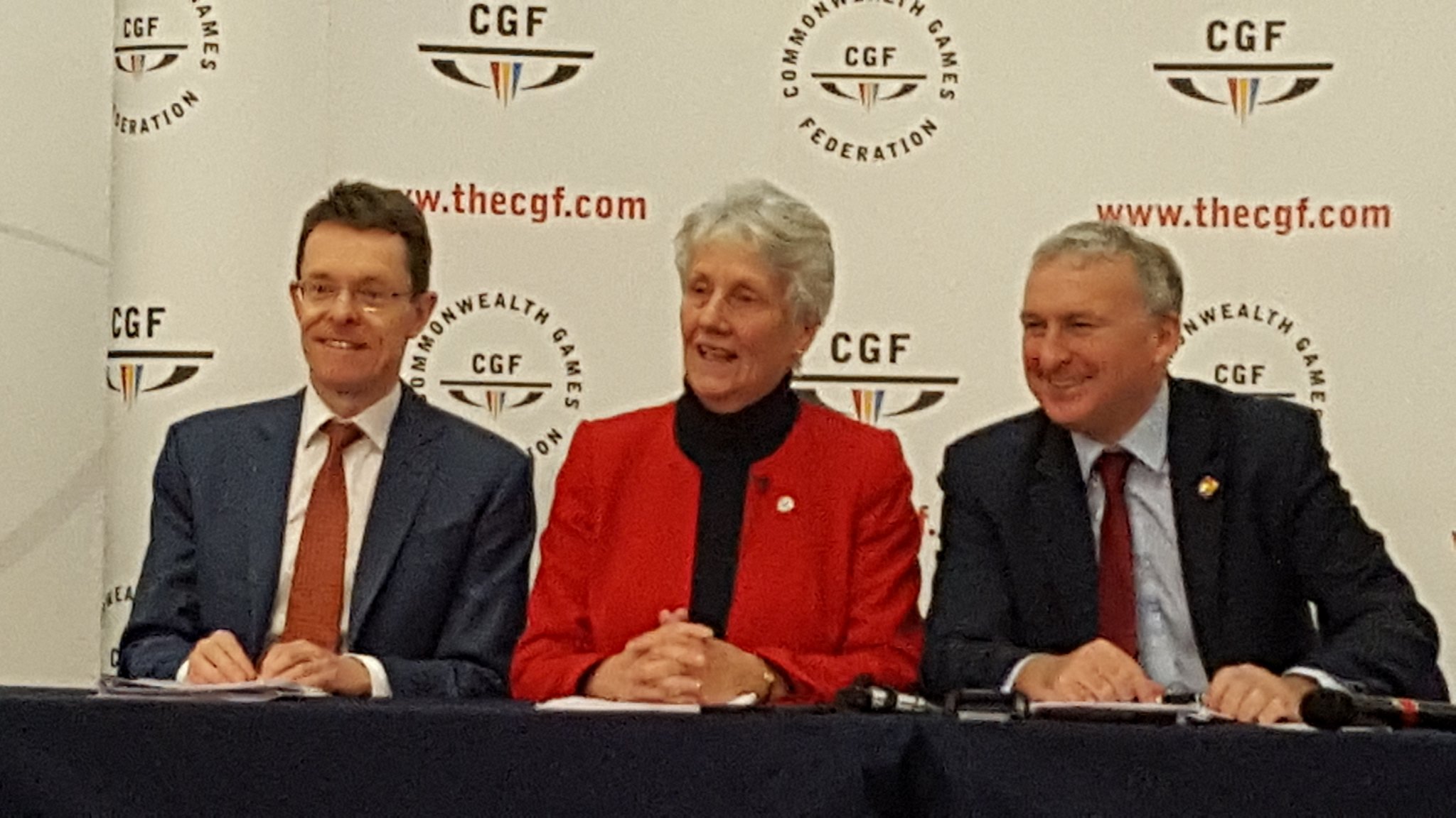 Picture Caption: Mayor of the West Midlands Andy Street (left) and Cllr Ian Ward, leader of Birmingham City Council and chair of the bid team (right) join CGF President Louise Martin as she announces Birmingham as the host city for the 2022 Commonwealth Games 