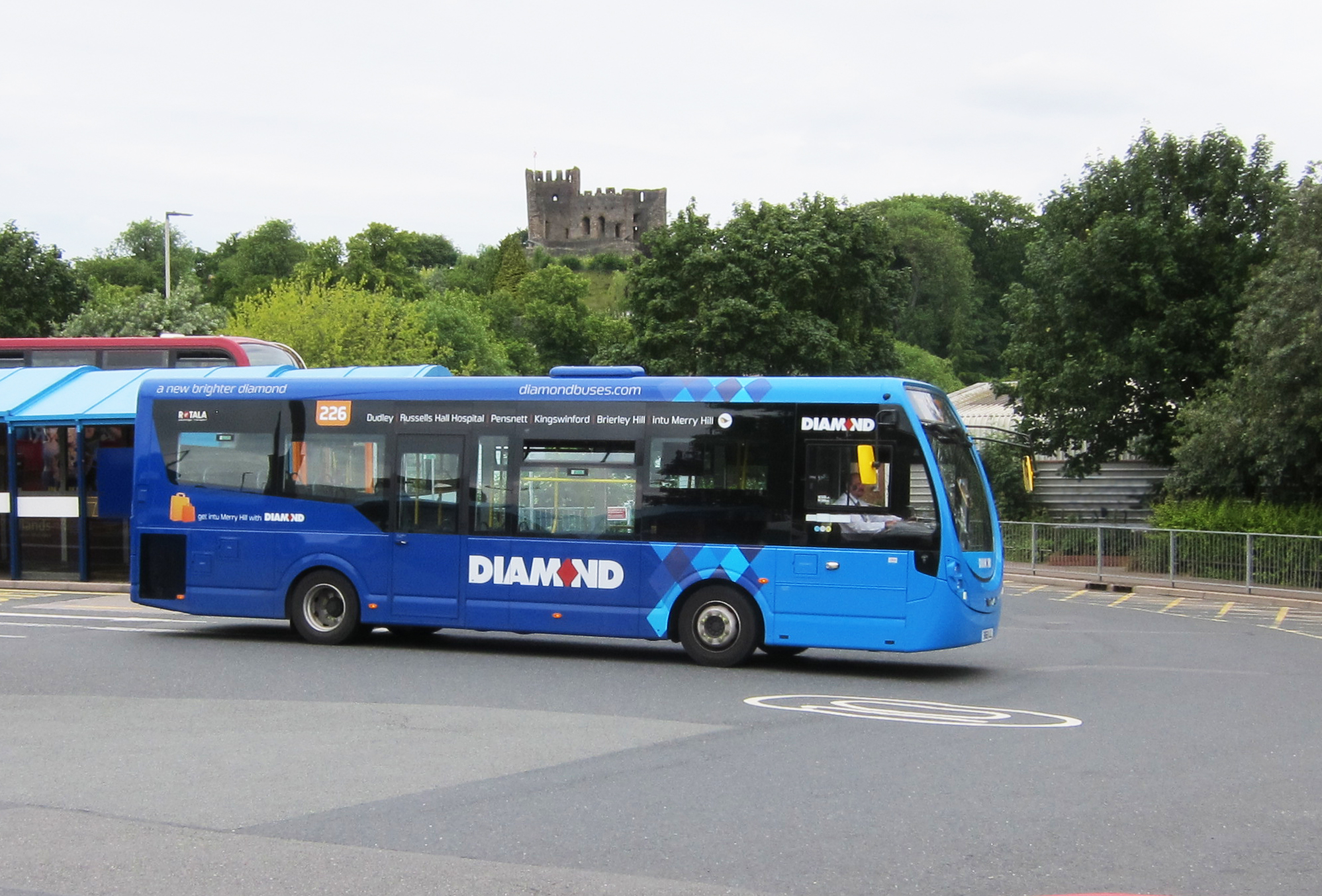 One of the new Diamond 'Streetlite' buses on the 226 route