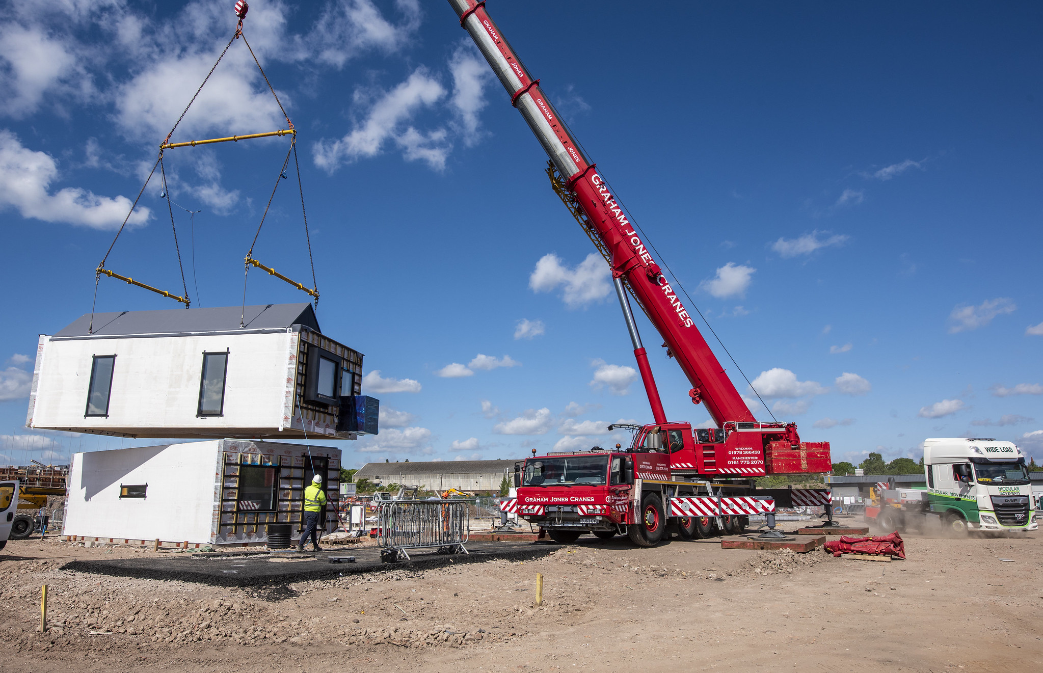 A modular home is craned in on-site in Birmingham. Image courtesy of Urban Splash