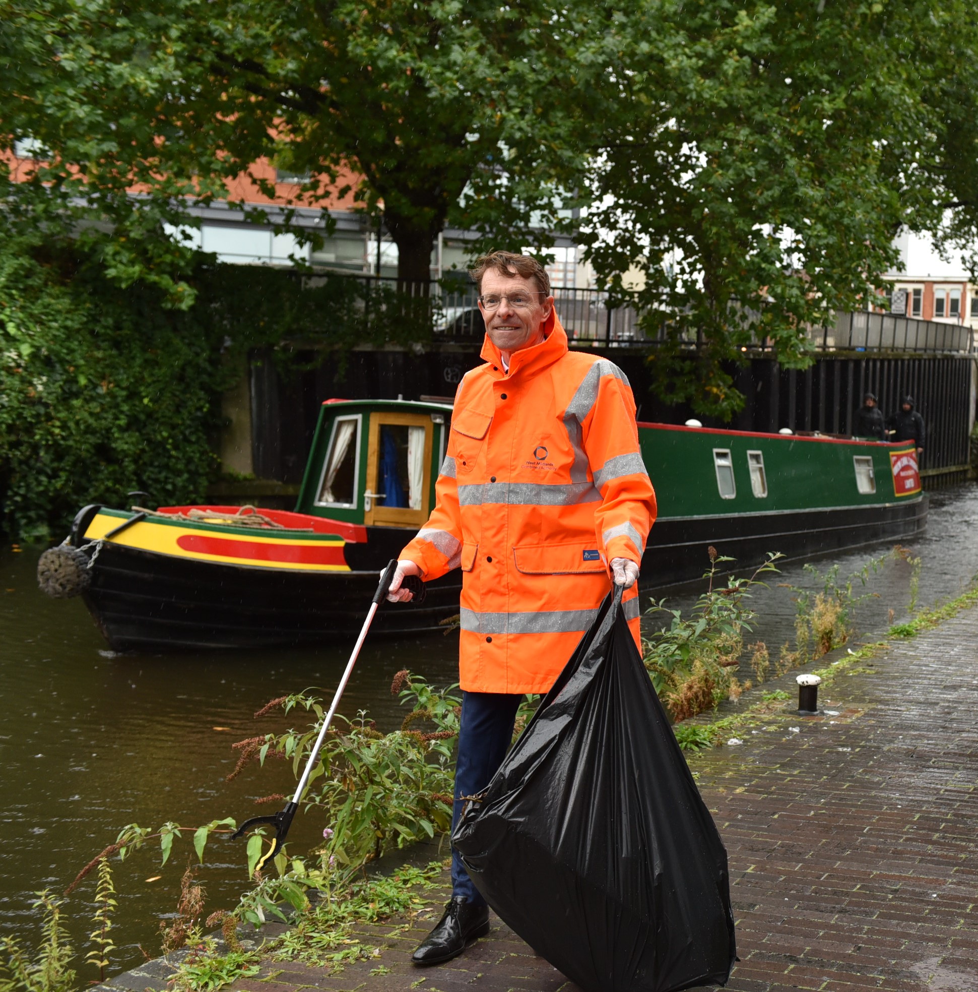 Andy Street, Mayor of the West Midlands litter picking